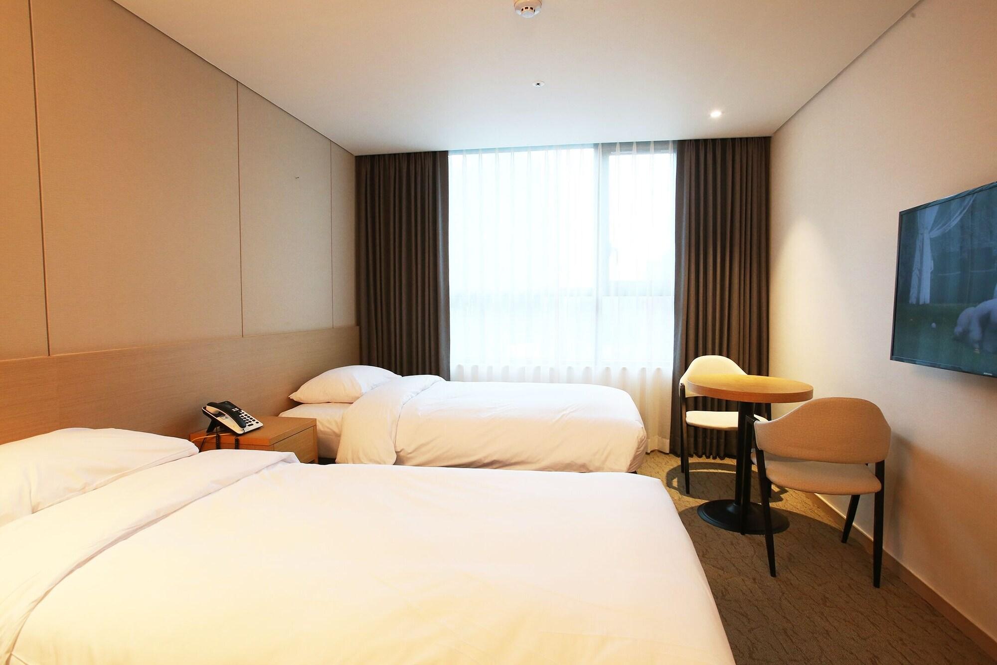Hotel Winstory Seogwipo Exterior foto